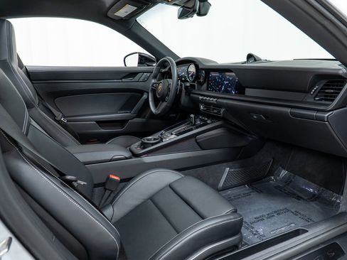 Certified 2024 Porsche 911 Carrera 4 GTS image 27