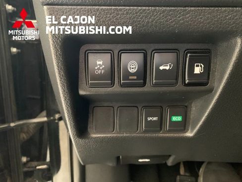 Used 2020 Nissan Rogue SV image 21