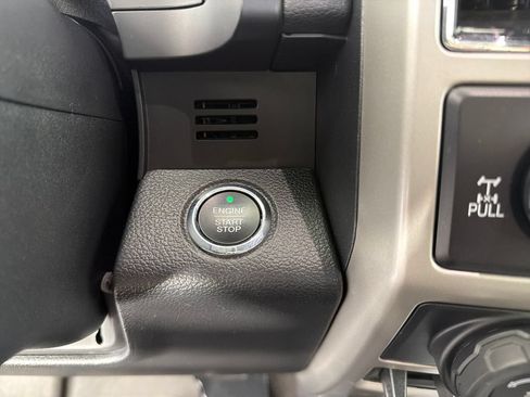 Used 2020 Ford F150 Lariat w/ Equipment Group 502A Luxury AWD/4WD image 15