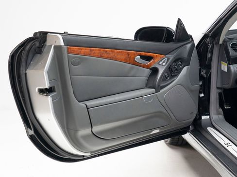 Used 2005 Mercedes-Benz SL 500 image 19
