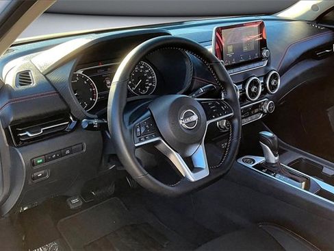 Certified 2025 Nissan Sentra SR image 16