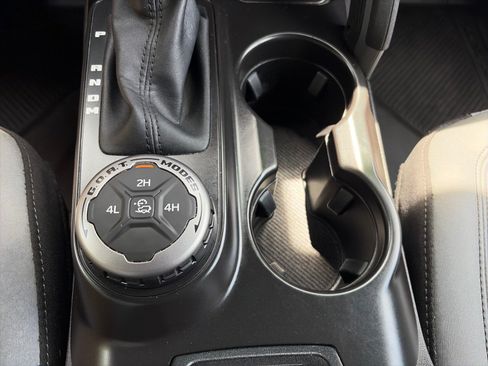 Used 2024 Ford Bronco Big Bend AWD/4WD image 21