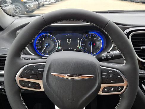 New 2026 Chrysler Pacifica Select image 35