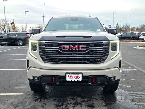 New 2026 GMC Sierra 1500 AT4 w/ AT4 Premium Package image 4