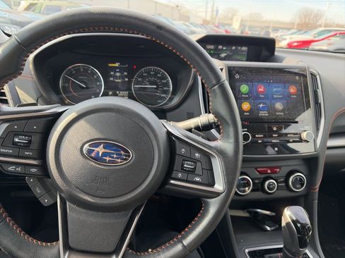 Used 2019 Subaru Crosstrek 2.0i Limited w/ Moonroof Package w/Navigation image 19