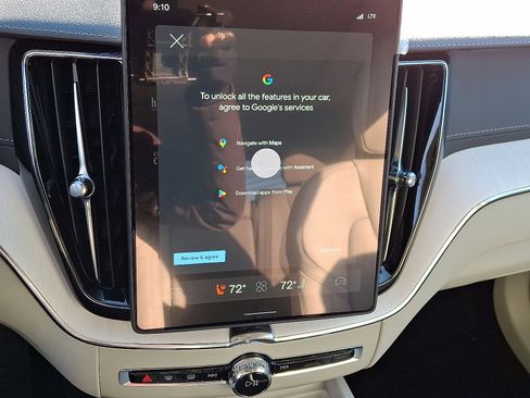 New 2026 Volvo XC60 T8 Ultra w/ Protection Package Premier image 11