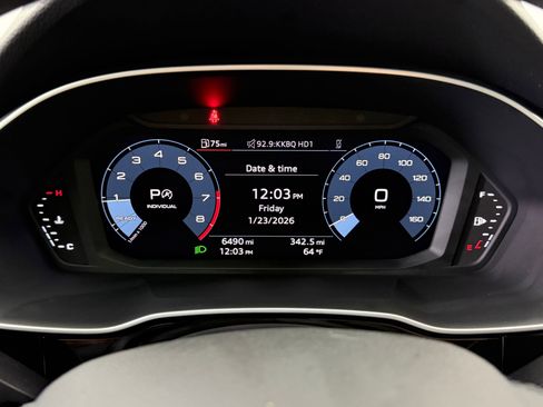 Used 2025 Audi Q3 2.0T Premium w/ Convenience Package image 22