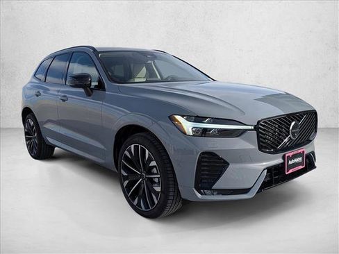 New 2026 Volvo XC60 B5 Ultra w/ Protection Package Premier image 7