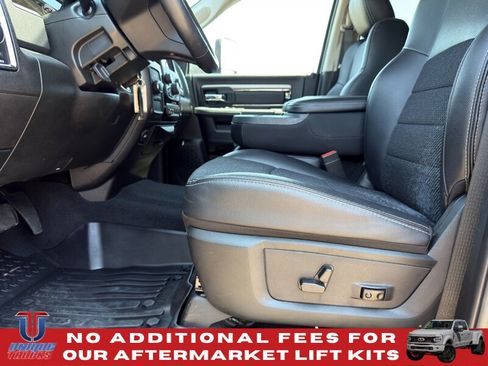 Used 2018 RAM 3500 Big Horn w/ Sport Appearance Group AWD/4WD image 22