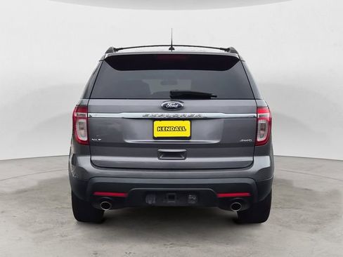 Used 2013 Ford Explorer XLT image 4