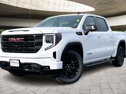 New 2026 GMC Sierra 1500 Elevation w/ Elevation Premium Package