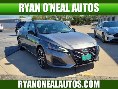 Used 2024 Nissan Altima 2.5 SR
