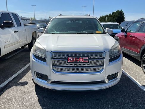 Used 2015 GMC Acadia Denali image 2