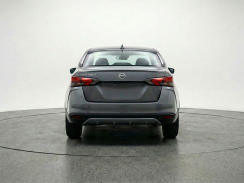 Used 2025 Nissan Versa SV image 7