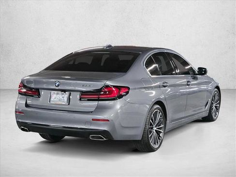 Used 2023 BMW 530i w/ Premium Package RWD image 5