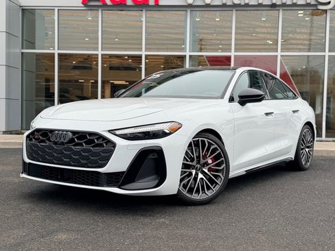 Used 2025 Audi S5 Premium Plus image 2