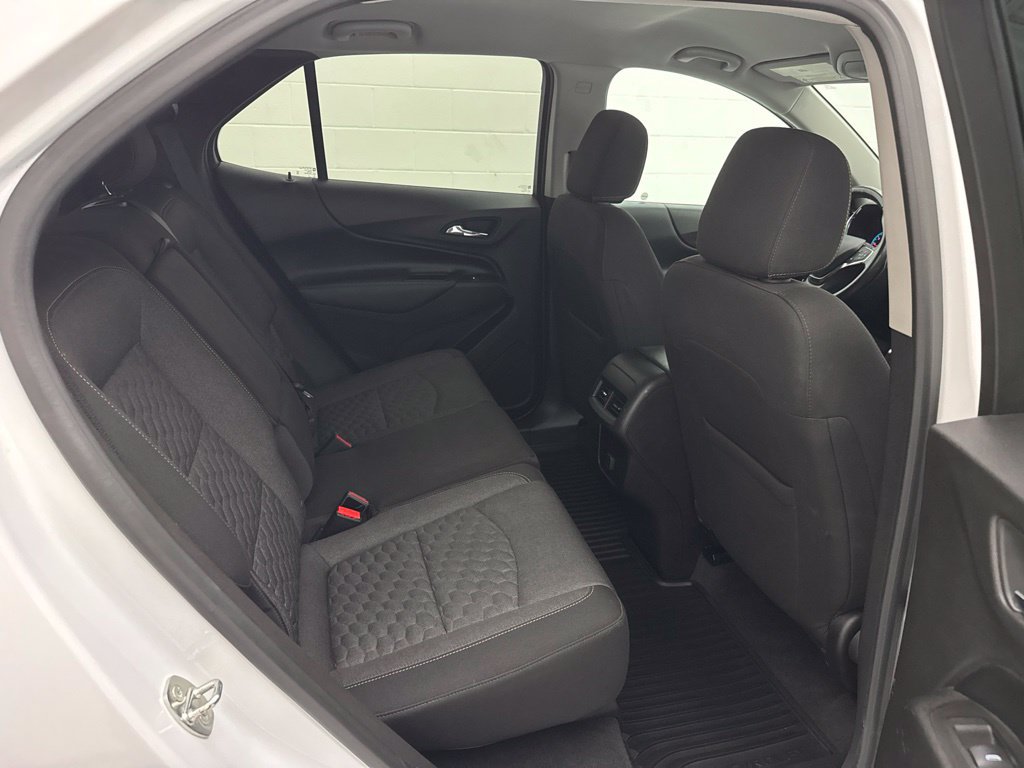 Used 2018 Chevrolet Equinox LT FWD image 38