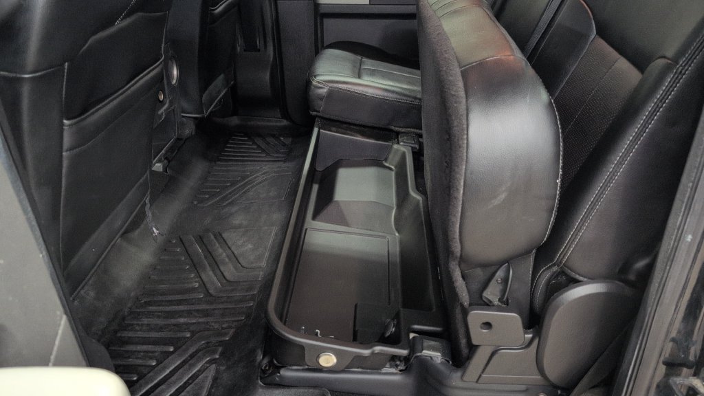Used 2016 Ford F250 Lariat w/ Lariat Ultimate Package AWD/4WD image 19