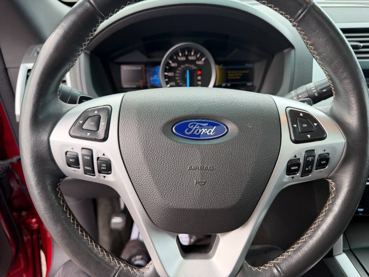 Used 2015 Ford Explorer Sport w/ Equipment Group 401A AWD/4WD image 19