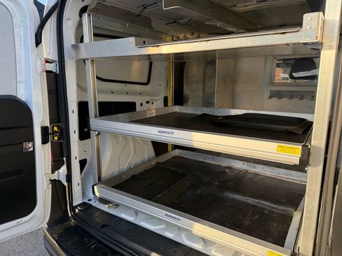 Used 2021 RAM ProMaster City Tradesman w/ Window Group 09 image 9