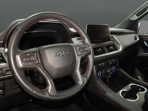 Used 2024 Chevrolet Suburban RST image 10