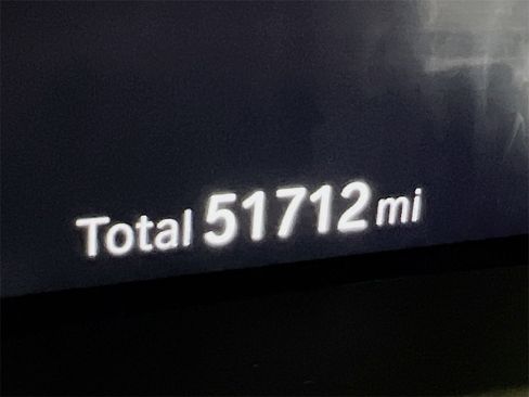 Used 2022 BMW X5 xDrive45e w/ Executive Package image 4