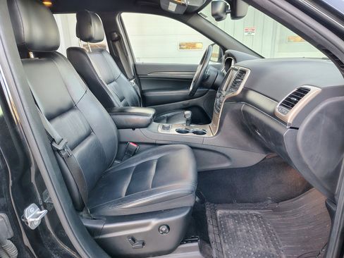 Used 2015 Jeep Grand Cherokee Limited image 15
