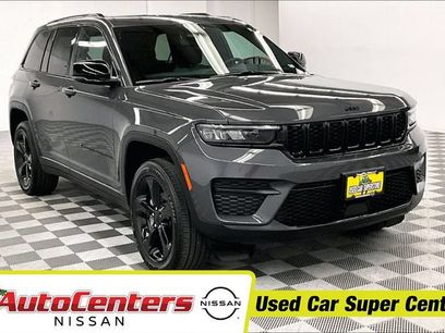Used 2024 Jeep Grand Cherokee Altitude