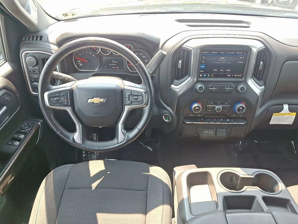 Certified 2022 Chevrolet Silverado 1500 LT AWD/4WD image 12