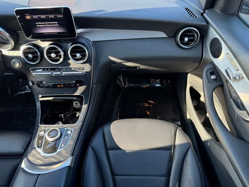 Certified 2019 Mercedes-Benz GLC 300 4MATIC image 17