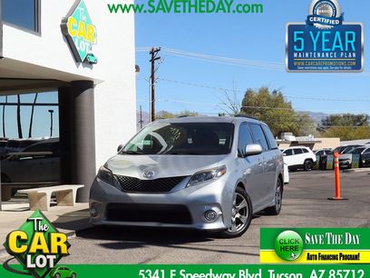 Used 2017 Toyota Sienna SE Premium
