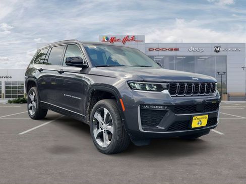 New 2026 Jeep Grand Cherokee L Limited AWD/4WD image 7
