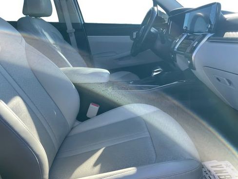 Used 2023 Kia Sorento S w/ Panoramic Sunroof Package image 15