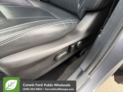 Used 2022 Subaru Forester Touring w/ Popular Package #2 image 27