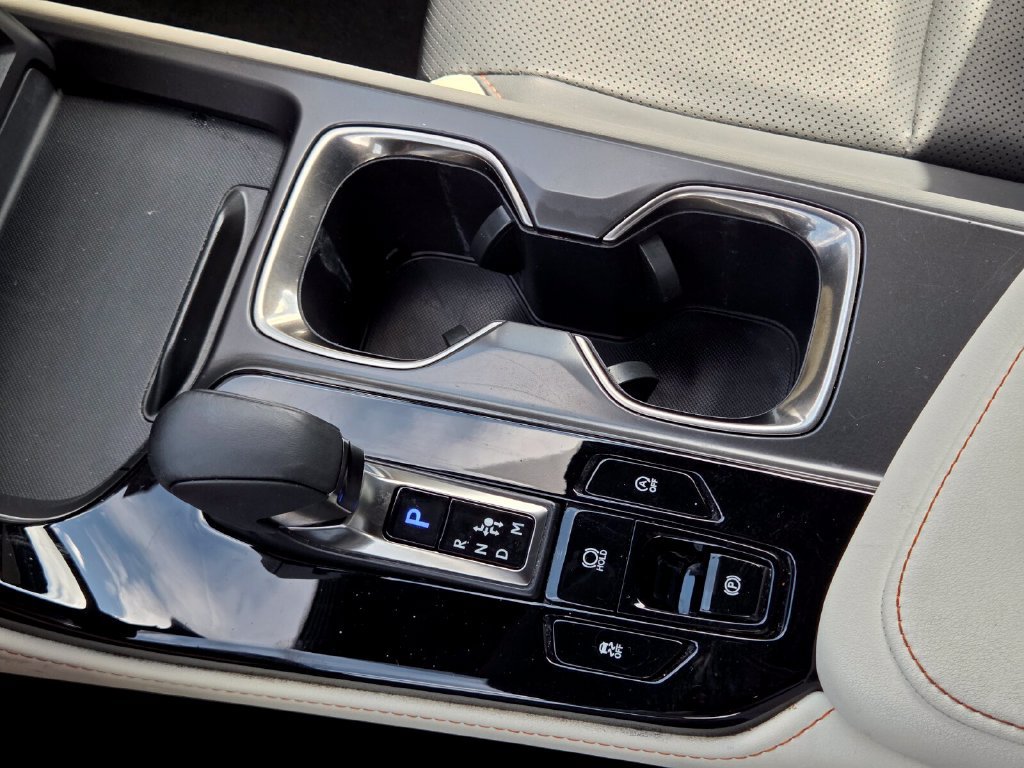 Used 2024 Lexus NX 250 FWD w/ Cold Area Package image 28