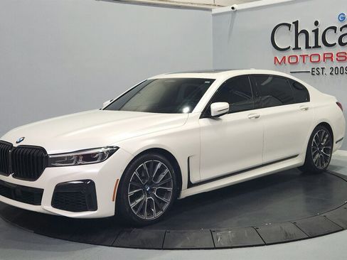 Used 2022 BMW 750i xDrive w/ Executive Package AWD/4WD image 5