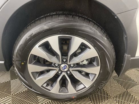 Certified 2025 Subaru Outback Touring XT image 13