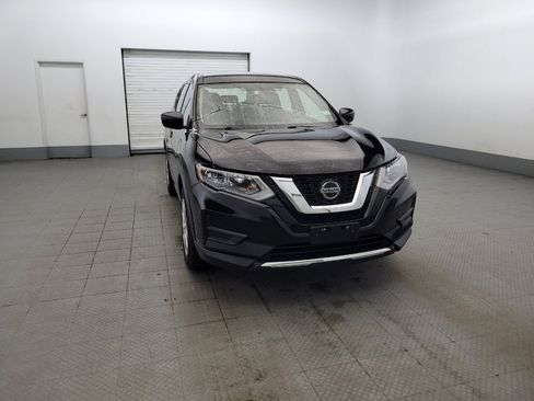 Used 2018 Nissan Rogue S AWD/4WD image 14
