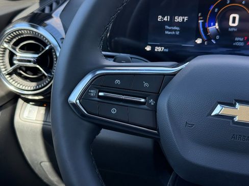 New 2026 Chevrolet Equinox LT w/ Convenience Package II image 34