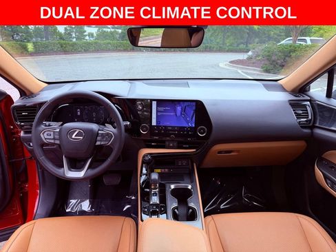 Certified 2024 Lexus NX 250 FWD image 13