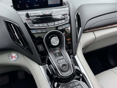 Used 2019 Acura RDX AWD w/ Advance Package image 30