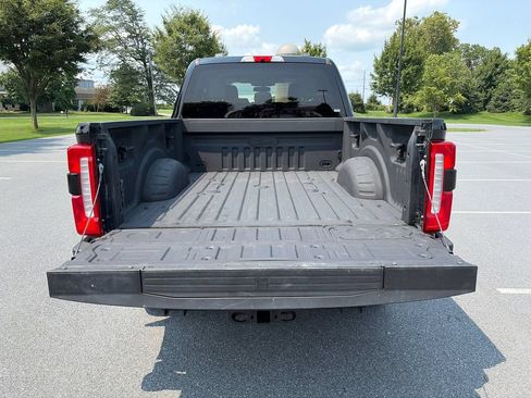 Used 2023 Ford F250 XLT w/ XLT Premium Package AWD/4WD image 12