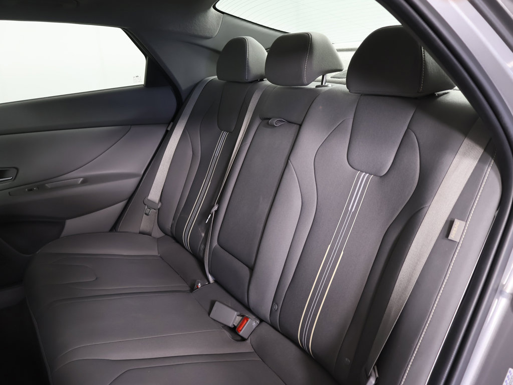 Certified 2024 Hyundai Elantra SEL w/ Convenience Package FWD image 30