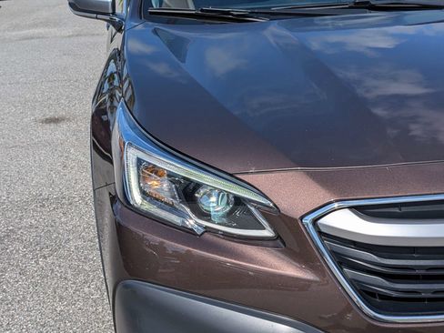 Used 2022 Subaru Outback Touring w/ Popular Package #2 AWD/4WD image 10