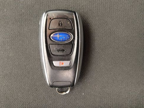 Used 2020 Subaru Ascent Premium w/ Convenience Package image 32