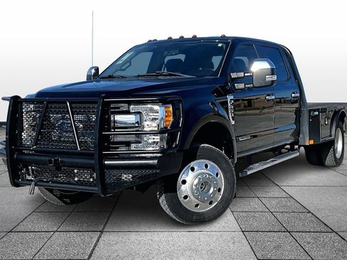 Used 2017 Ford F450 Lariat w/ Chrome Package image 1