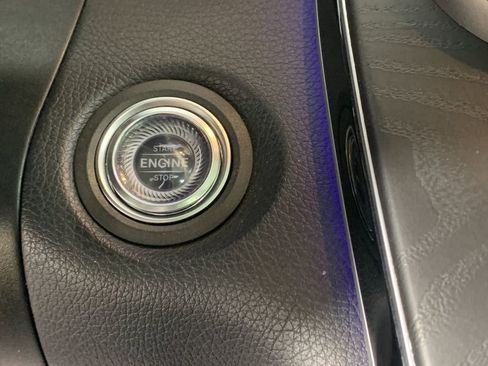 Used 2020 Mercedes-Benz GLC 300 image 18