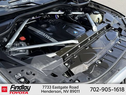 Used 2024 BMW X5 xDrive40i w/ Parking Assistance Package AWD/4WD image 31