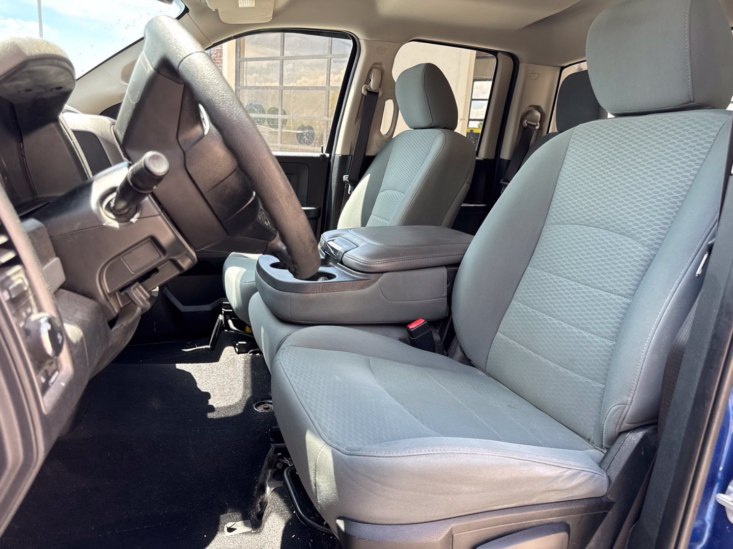Used 2018 RAM 1500 Express AWD/4WD image 17