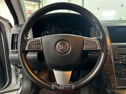 Used 2008 Cadillac STS V RWD image 25